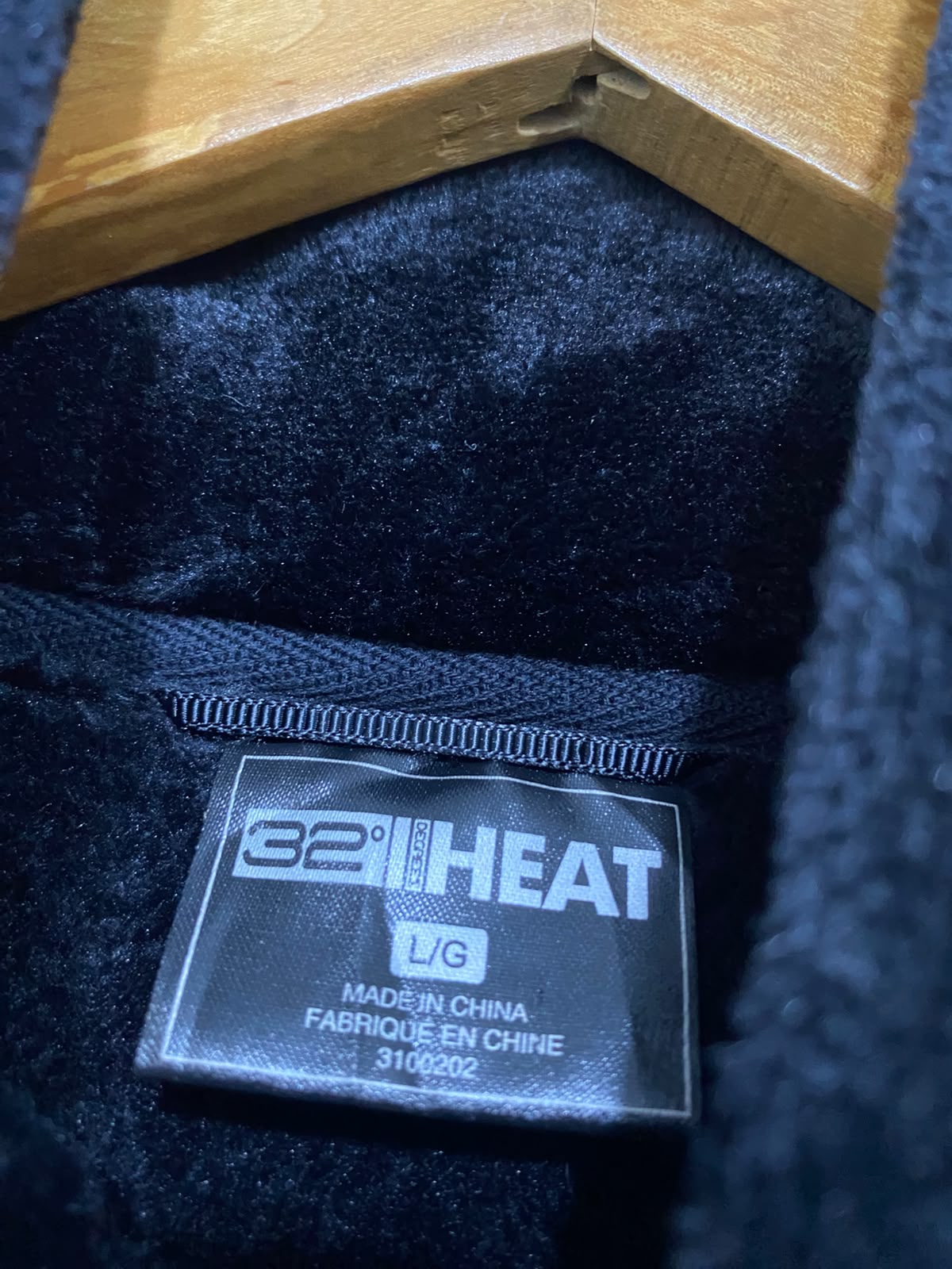 HEAT |L| BUST 20| A52| BLACK PLUSH FLEECE STAND-COLLAR TECHNICAL UTILITY JACKET