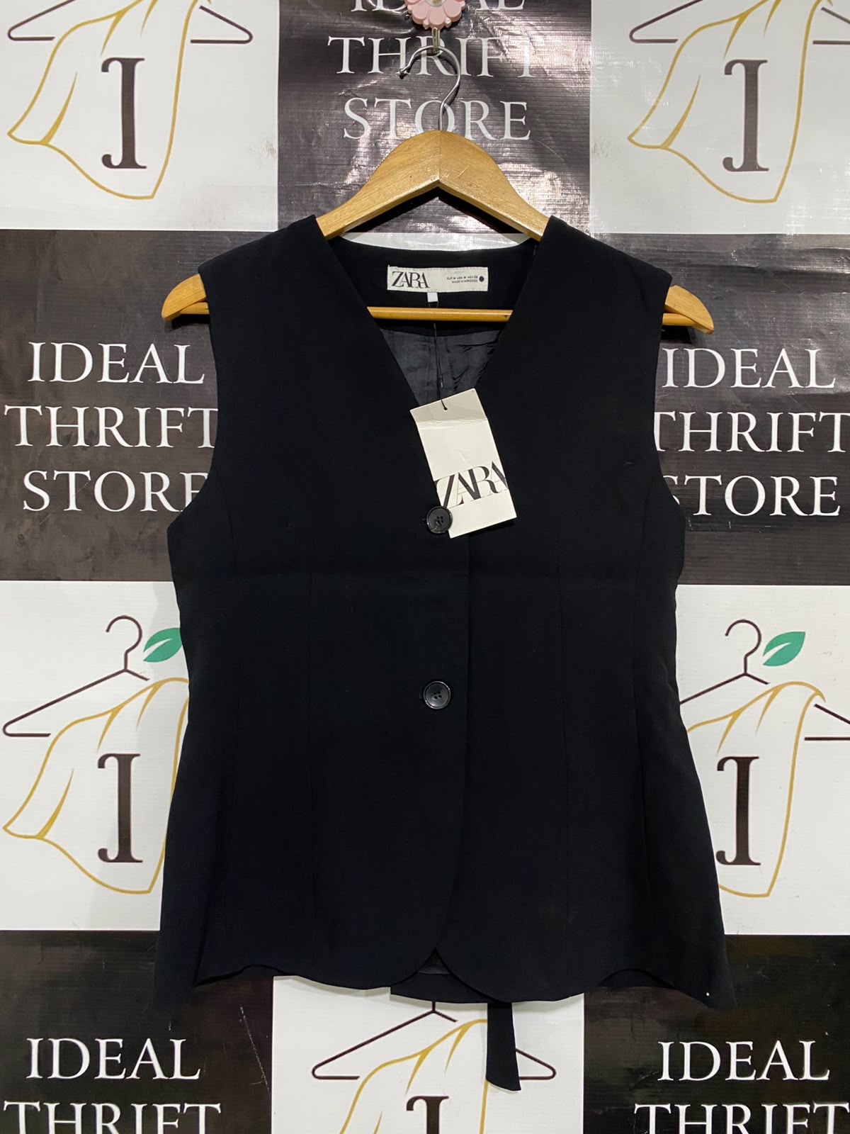 ZARA |M| BUST 18| A51| BLACK TAILORED BUTTON-UP TECHNICAL UTILITY VEST