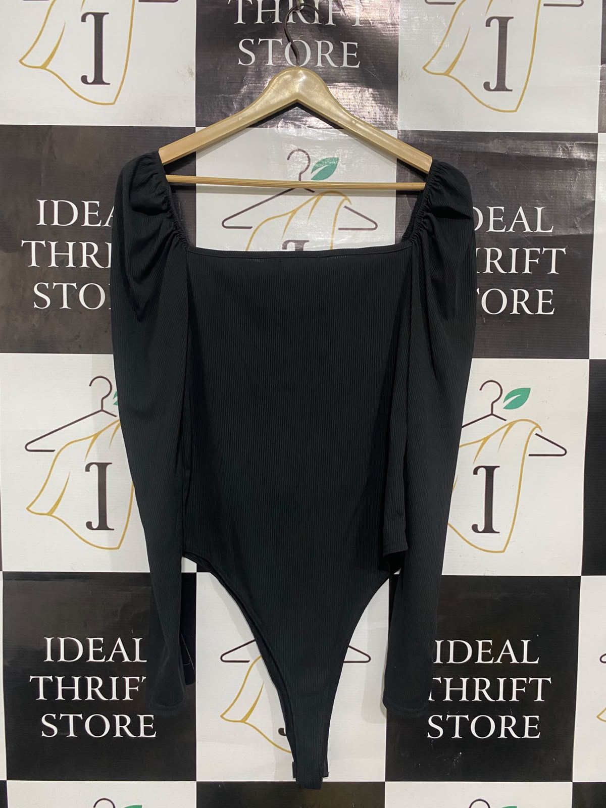 I SAW IT FIRST |M| BUST 16| A51| BLACK SQUARE-NECK PUFF-SLEEVE TECHNICAL UTILITY BODYSUIT
