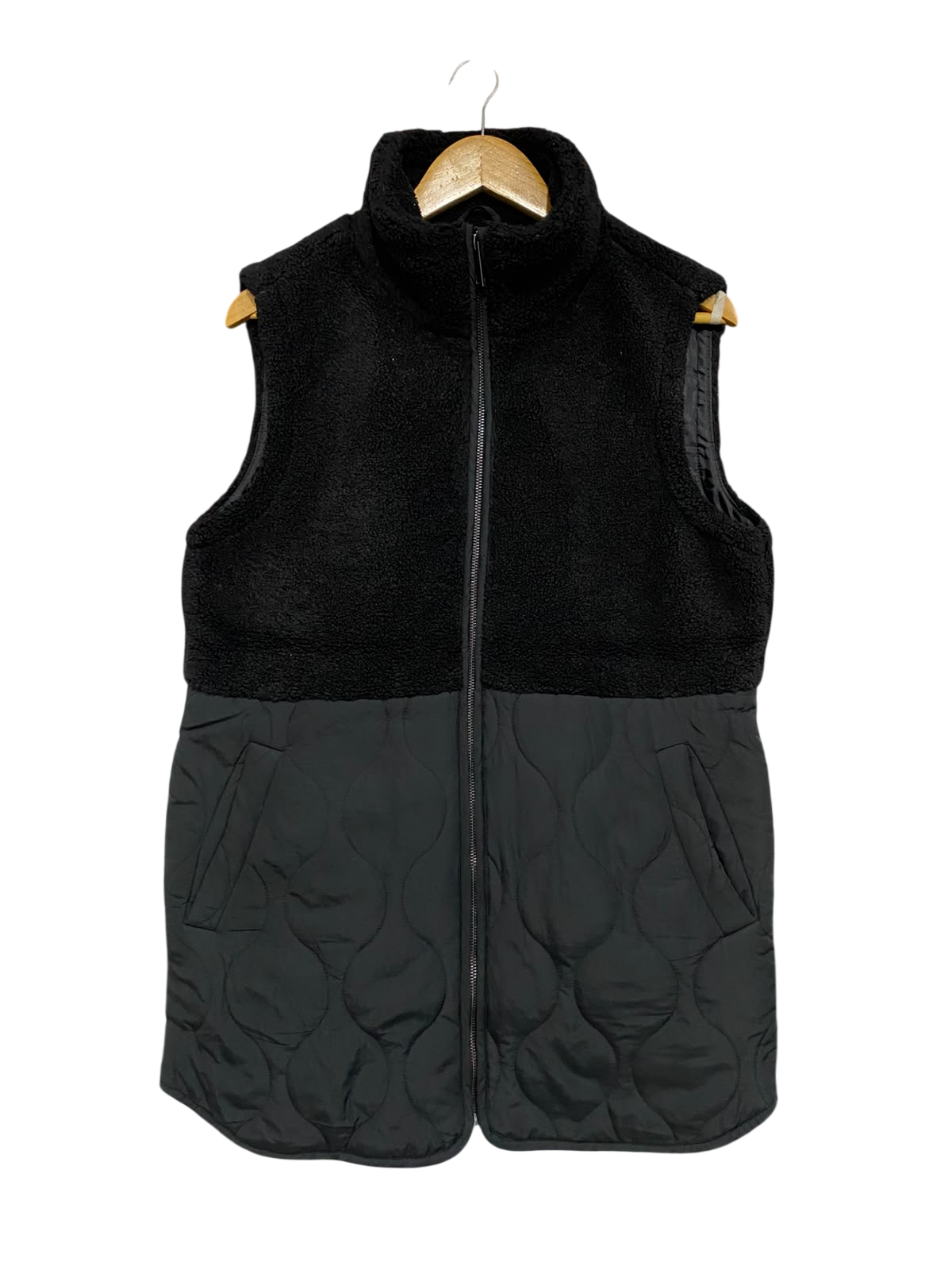F&F |M| BUST 21| A53| BLACK SHERPA AND QUILTED HYBRID STAND-COLLAR TECHNICAL UTILITY VEST