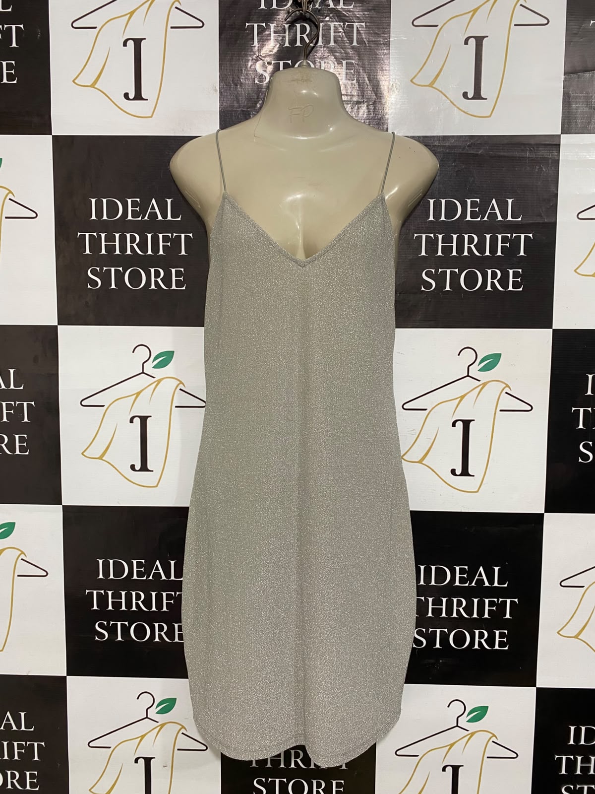 H&M |L| BUST 18| A53| SILVER GLITTER SPAGHETTI-STRAP TECHNICAL UTILITY MINI DRESS