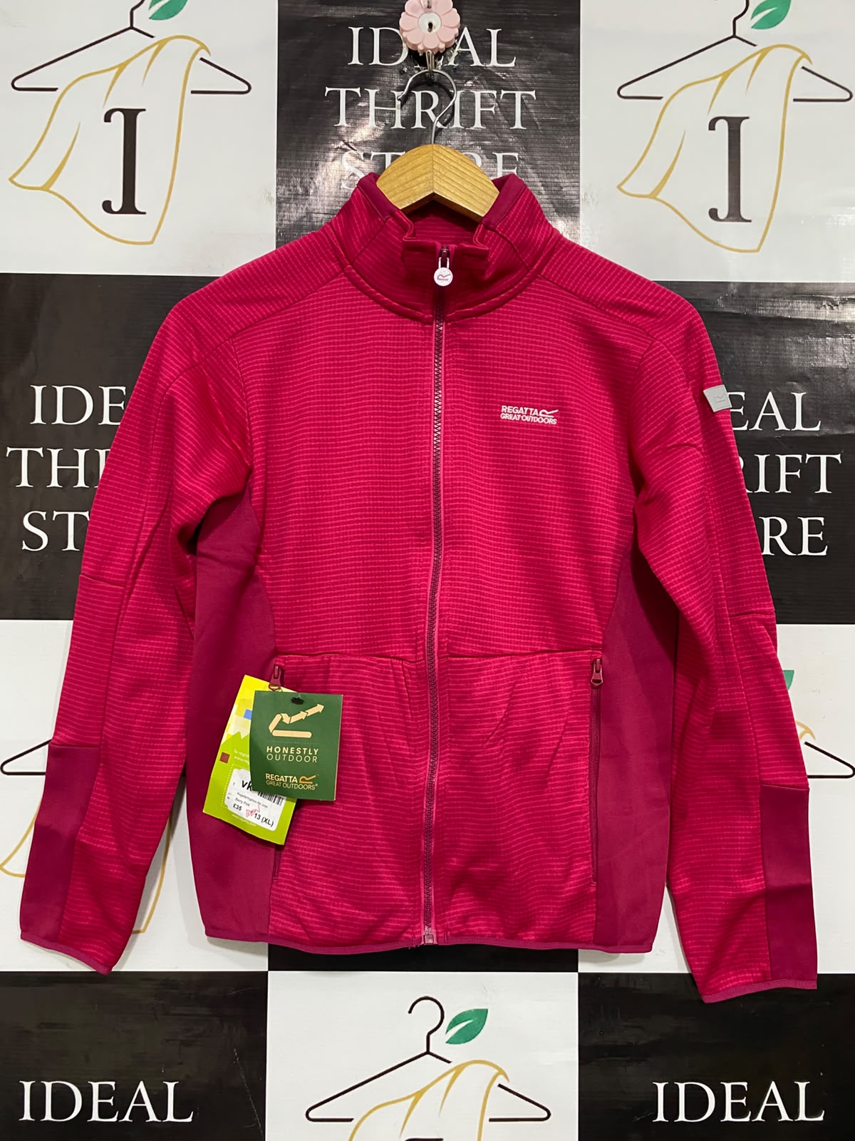 REGATTA |M| BUST 18| A53| MAGENTA REGATTA GREAT OUTDOORS FULL-ZIP TECHNICAL UTILITY JACKET