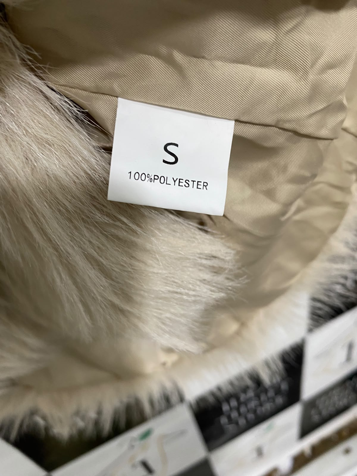 |S| BUST 23| A53| BEIGE SHAGGY FAUX-FUR WIDE-LAPEL TECHNICAL UTILITY COAT