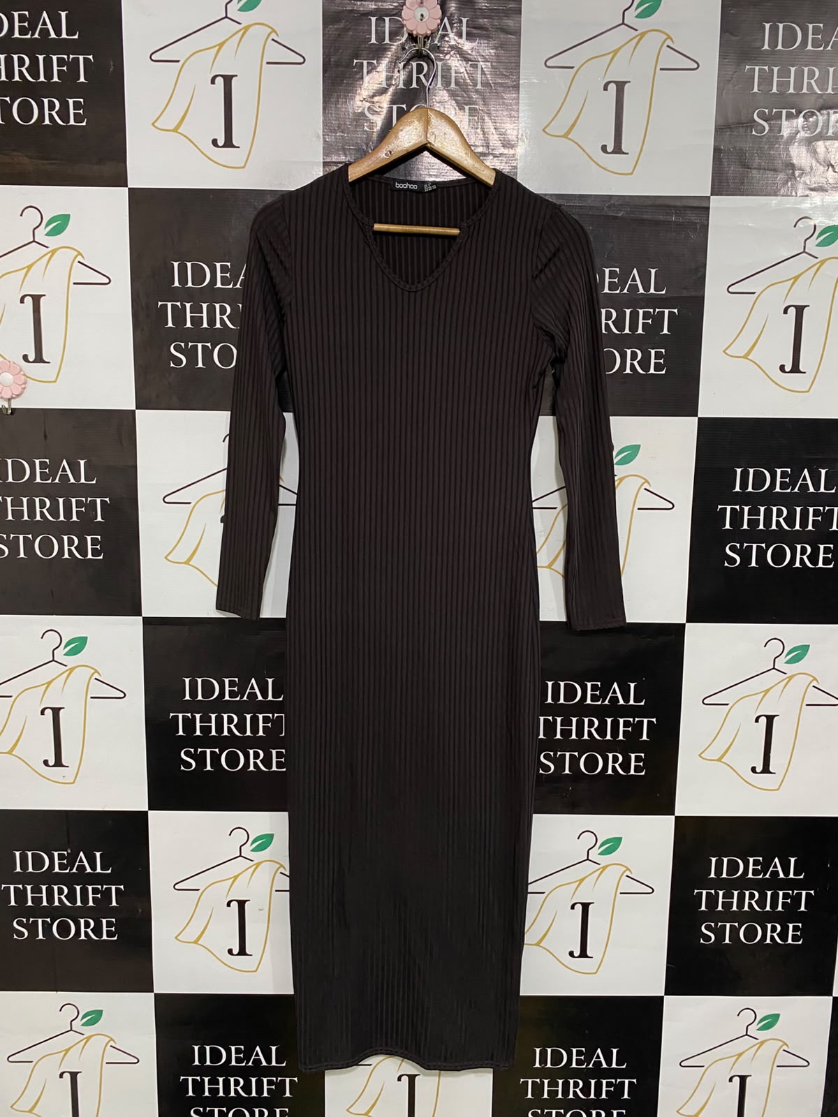 BOOHOO |S| BUST 16| A52| DARK BROWN V-NECK LONG-SLEEVE RIBBED TECHNICAL UTILITY MIDI DRESS