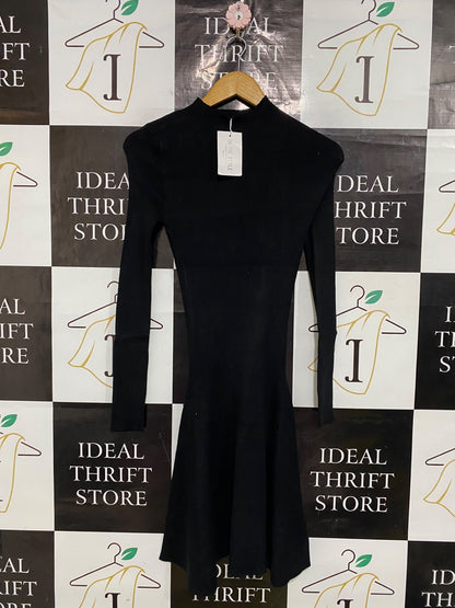IN THE STYLE |S| BUST 13 | A52| MOCK-NECK LONG-SLEEVE FLARE TECHNICAL UTILITY DRESS