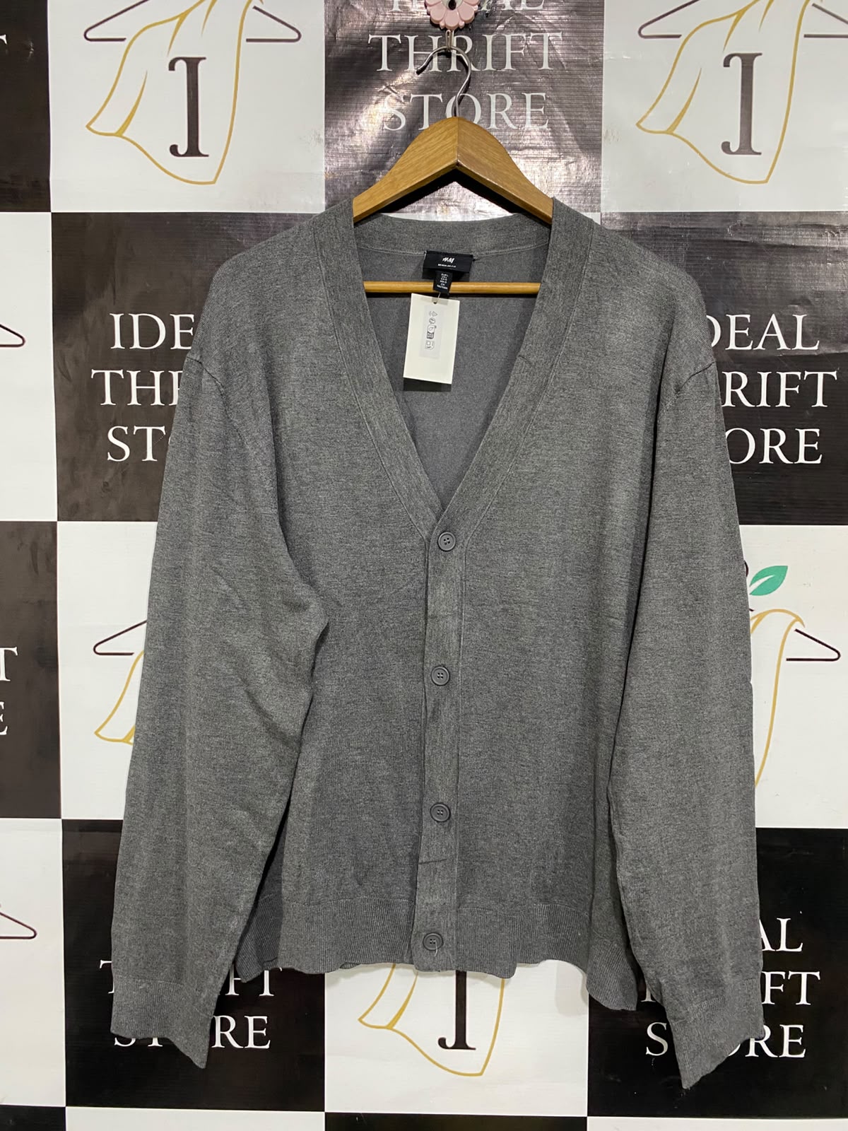 H&M |L| BUST 25| A52| V-NECK BUTTON-UP TECHNICAL UTILITY CARDIGAN