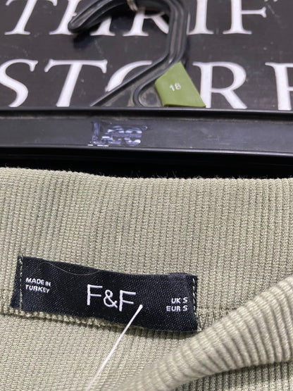 F&F |S| WAIST 26| A52| OLIVE GREEN F&F HIGH-WAIST TECHNICAL UTILITY MIDI SKIRT