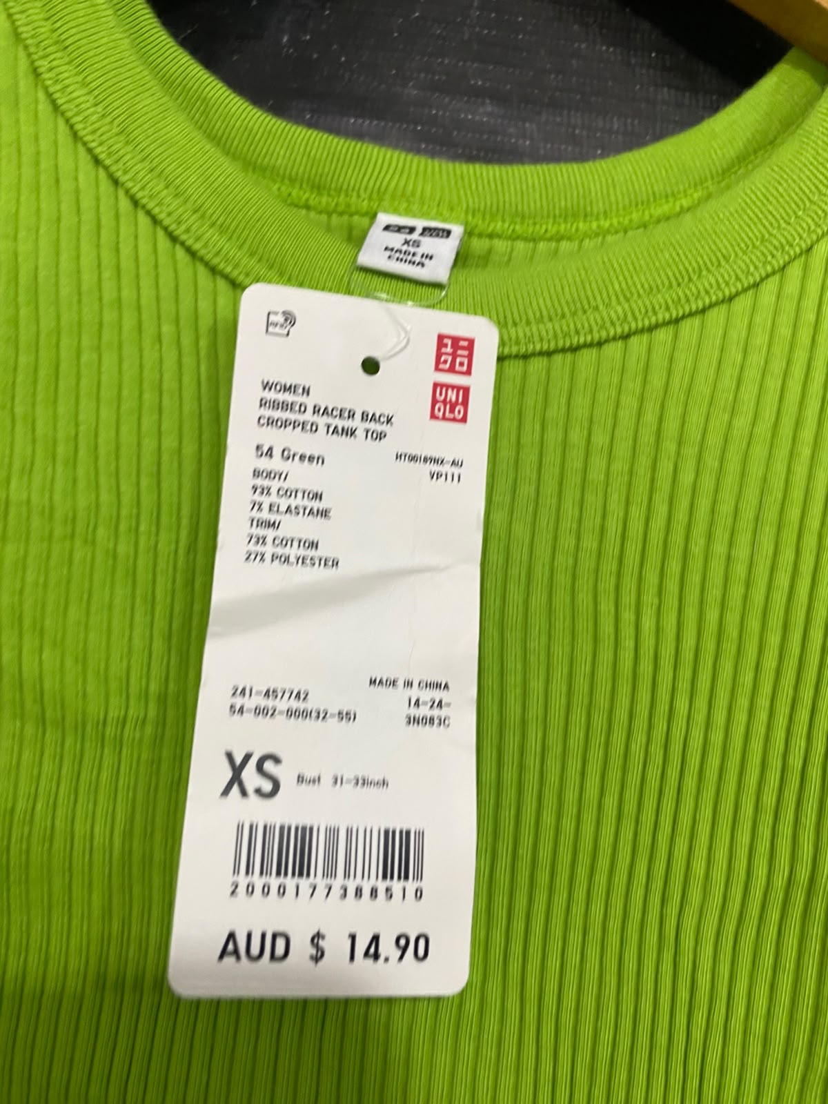 UNIQLO |XS| BUST 12| A54| LIME GREEN UNIQLO CREW-NECK RIBBED TECHNICAL UTILITY TANK TOP