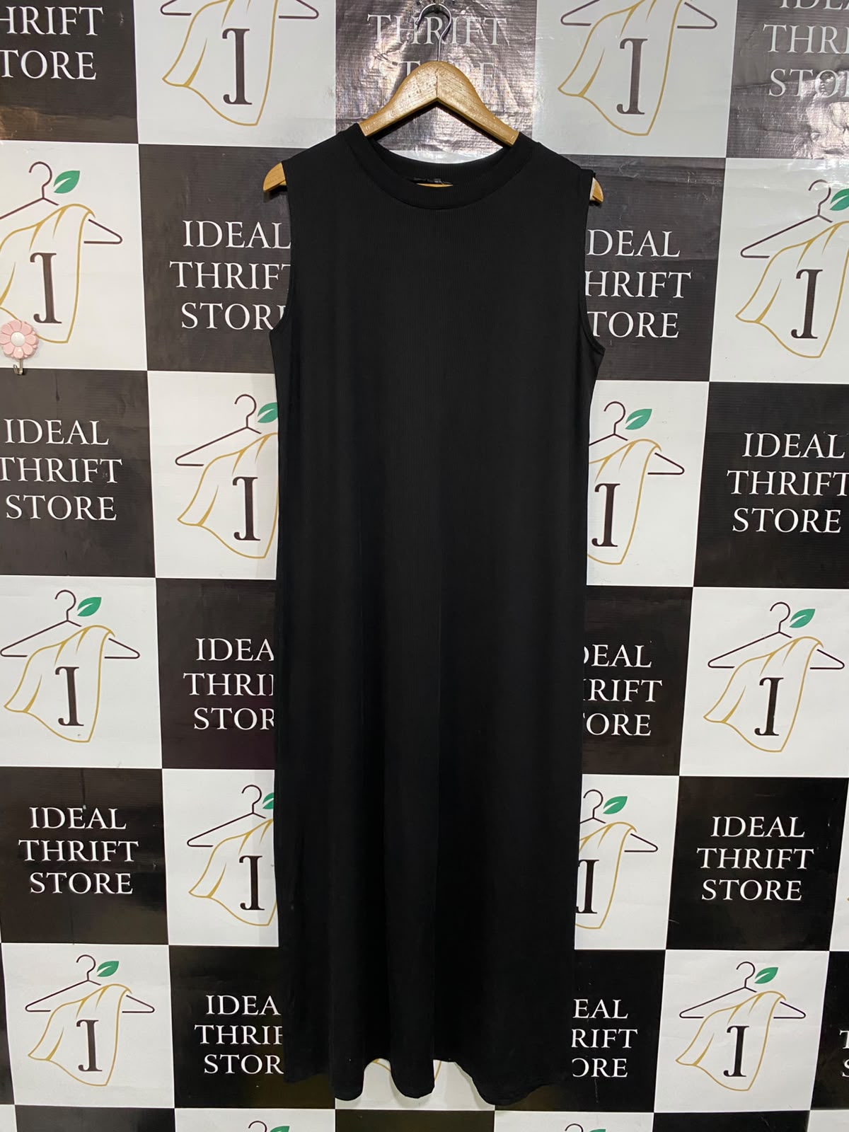 NEW COLLECTION |L| BUST 20| A54| BLACK CREW-NECK SLEEVELESS TECHNICAL UTILITY MAXI DRESS