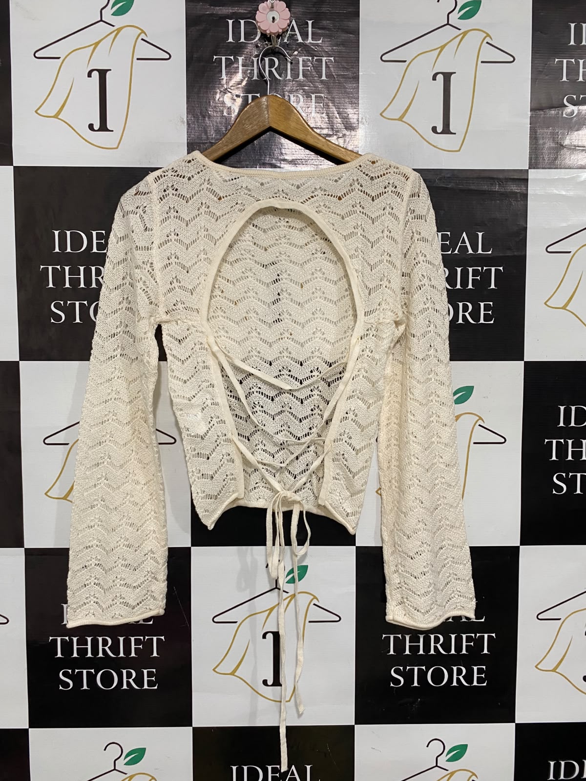 H&M |M| BUST 16| A54| CREAM CHEVRON OPEN-KNIT TIE-BACK TECHNICAL UTILITY LONG-SLEEVE TOP