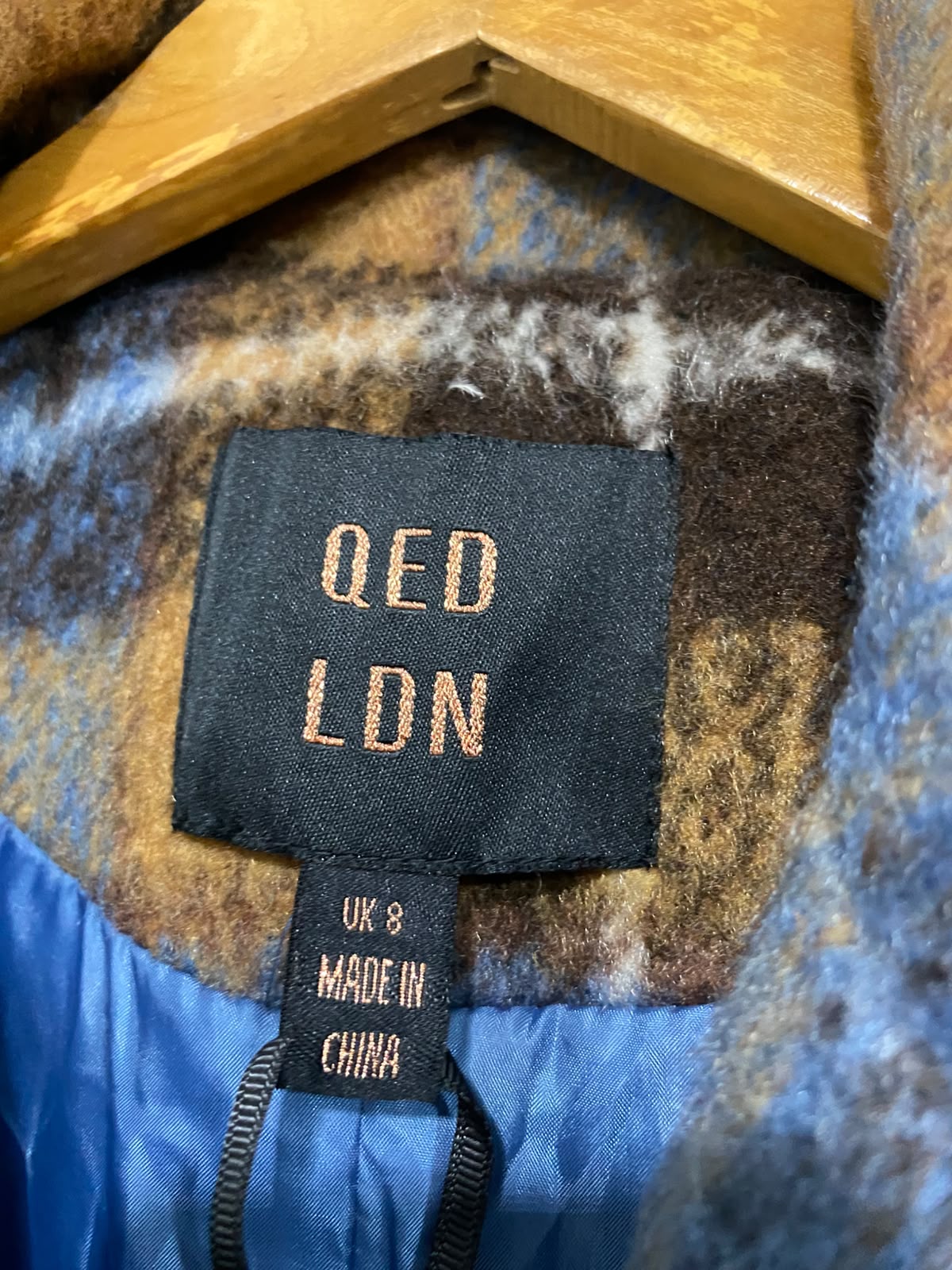 QEDLDN |S| BUST 20| A54| BLUE AND BROWN PLAID QED LONDON DOUBLE-BREASTED TECHNICAL UTILITY OVERCOAT