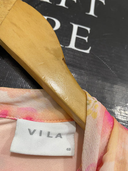 VILA |M| BUST 18| A54| PEACH AND PINK FLORAL-PRINT MOCK-NECK TECHNICAL UTILITY MIDI DRESS