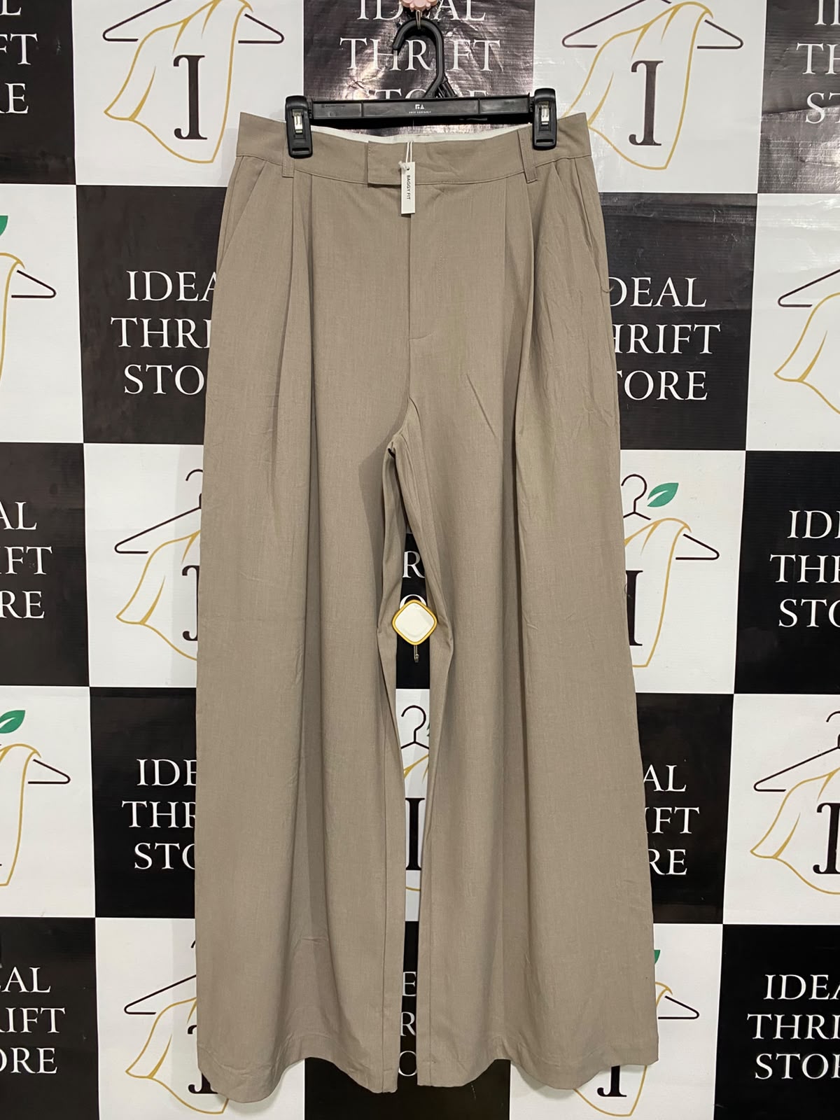 COTTON ON |L| WAIST 30| A53| TAUPE TAILORED PLEATED WIDE-LEG TECHNICAL UTILITY TROUSERS