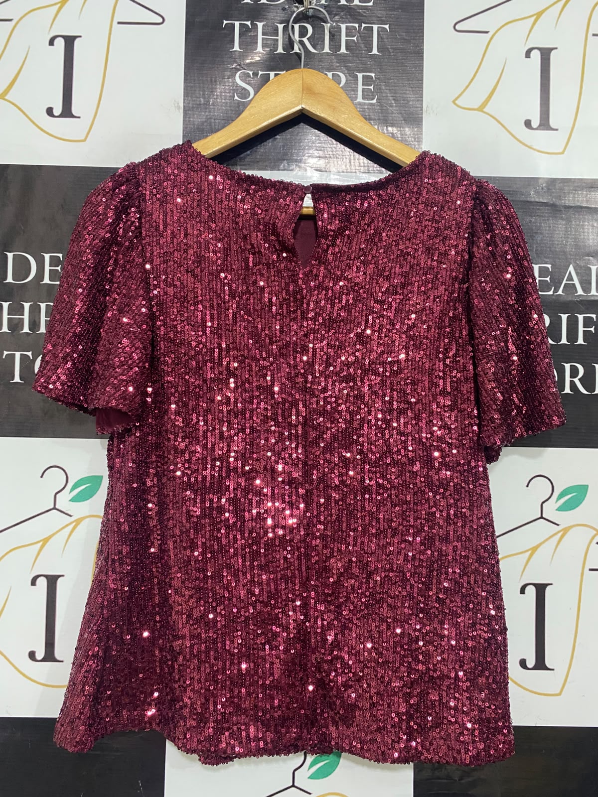 |S| BUST 19| A53| BURGUNDY SEQUIN-EMBELLISHED SHORT-SLEEVE TECHNICAL UTILITY BLOUSE