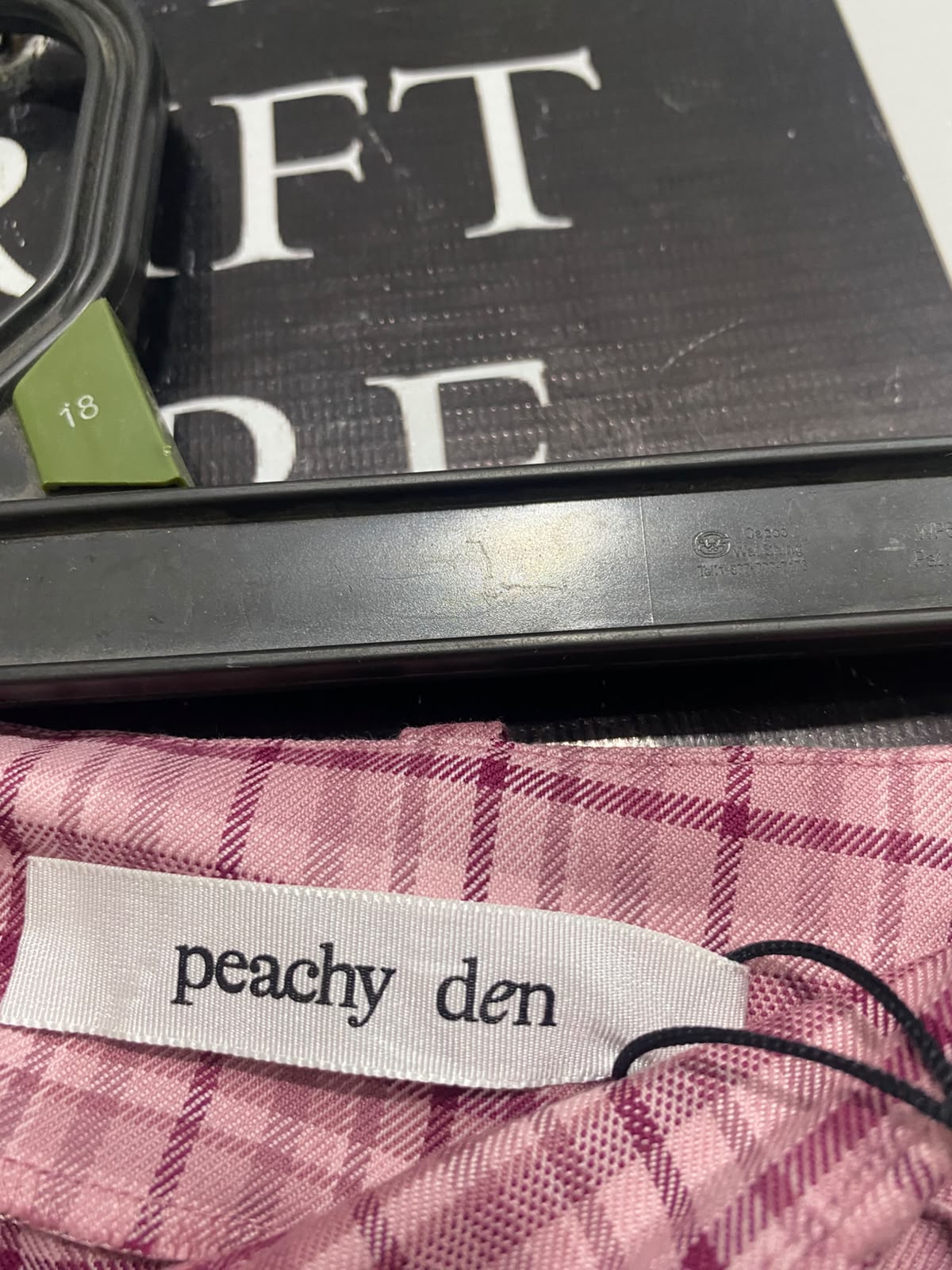 PEACHY DEN |S| WAIST 26| A53| PINK PLAID DRAWSTRING TECHNICAL UTILITY PENCIL SKIRT