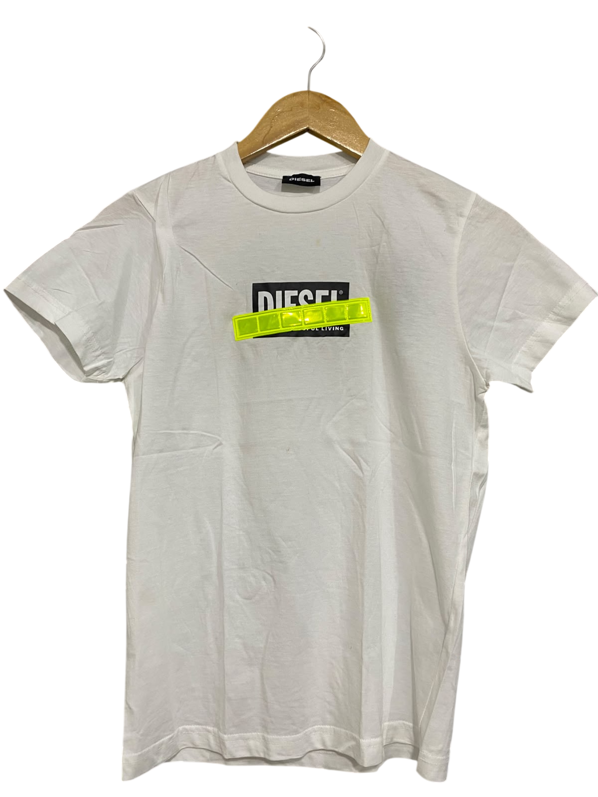 DIESEL |M| BUST 17| A54| WHITE LOGO SHORT-SLEEVE TECHNICAL UTILITY T-SHIRT