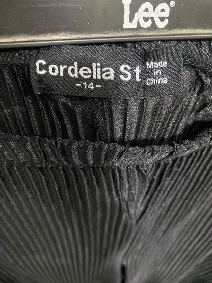 CORDELIA ST |L| WAIST 32| A32| BLACK PLEATED WIDE-LEG TECHNICAL UTILITY TROUSERS