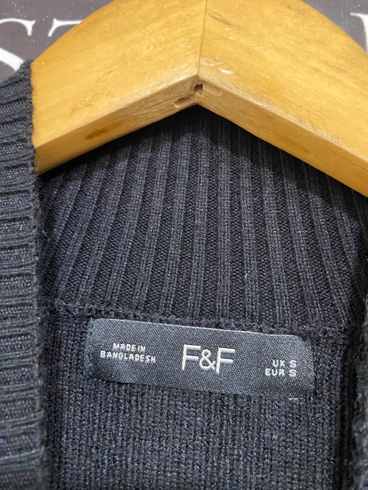 F&F |S| BUST 21| A32| BLACK MOCK-NECK STRIPED-HEM TECHNICAL UTILITY KNIT SWEATER