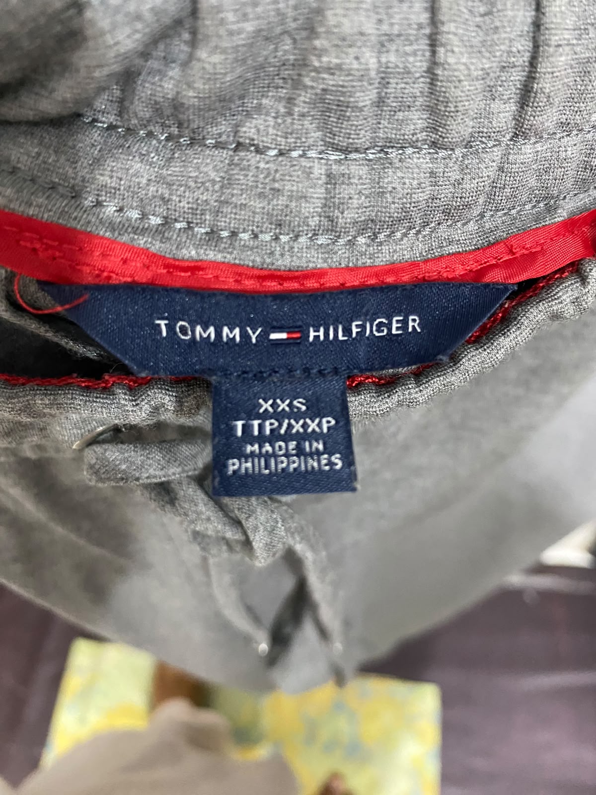 TOMMY HIFIGER |S| WAIST 26| A55| GREY DRAWSTRING-WAIST TECHNICAL UTILITY JOGGERS