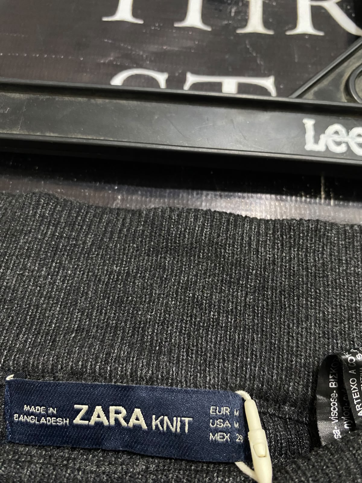 ZARA KNIT |M| WAIST 24| A55| CHARCOAL GREY RIBBED BUTTON-SLIT TECHNICAL UTILITY MIDI SKIRT
