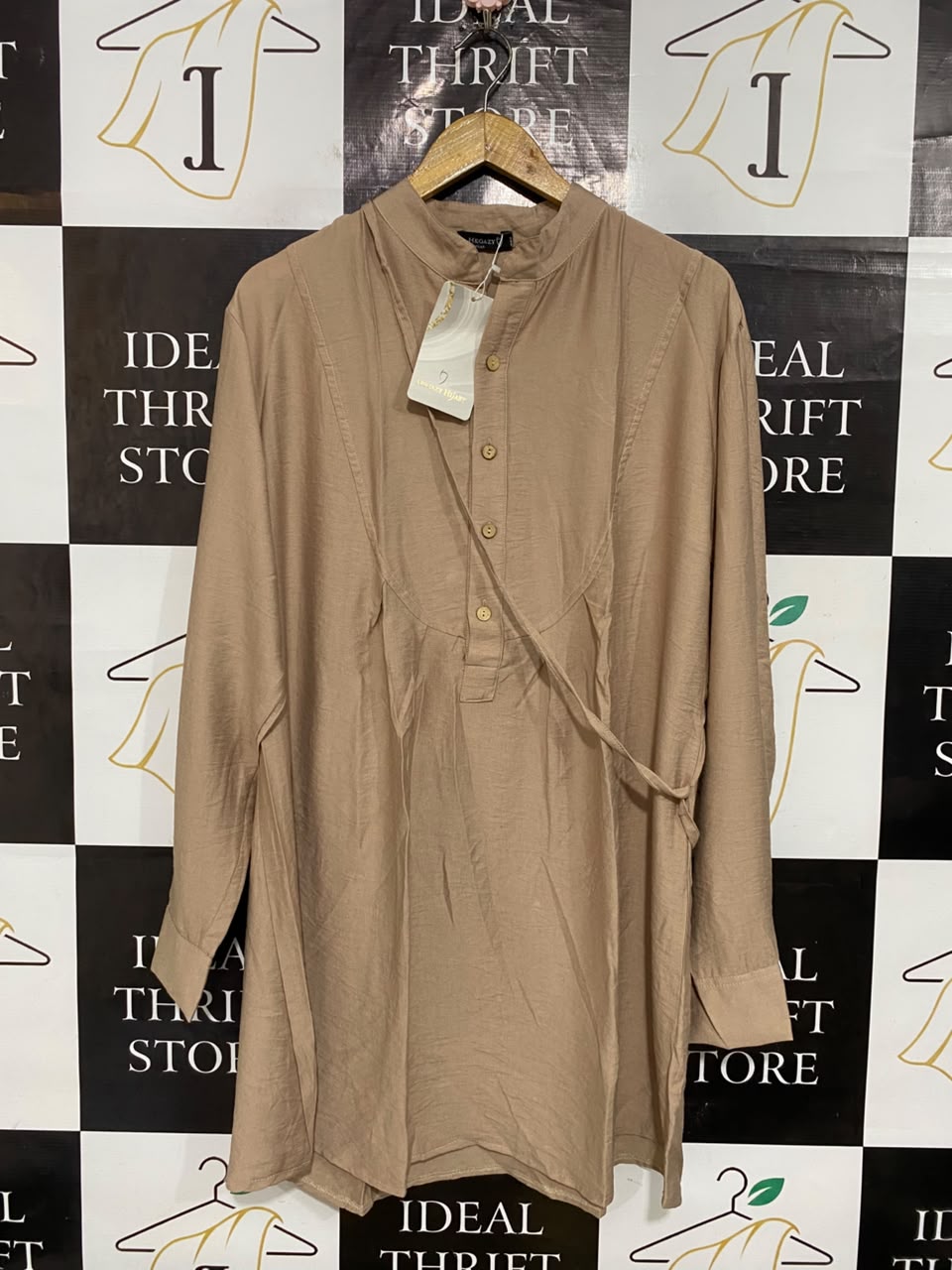 HEGAZY |L| BUST 22| A55| BEIGE MANDARIN-COLLAR TECHNICAL UTILITY TUNIC SHIRT