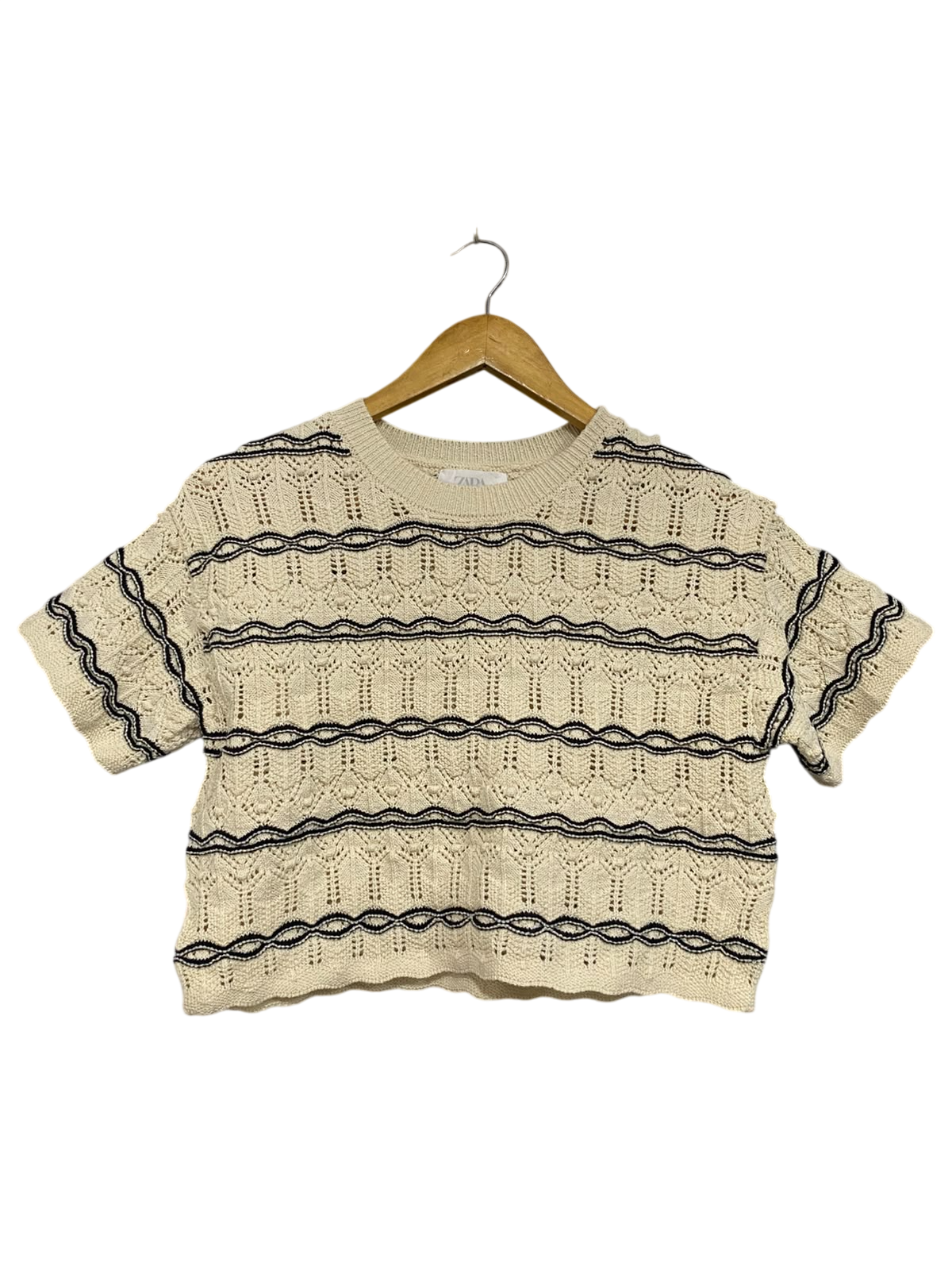 ZARA |XS| BUST 18| A56| OFF-WHITE AND BLACK STRIPED SHORT-SLEEVE TECHNICAL UTILITY SWEATER