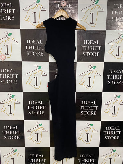BERSHKA |M| BUST 12| A56| BLACK SIDE-CUTOUT SLEEVELESS TECHNICAL UTILITY MAXI DRESS