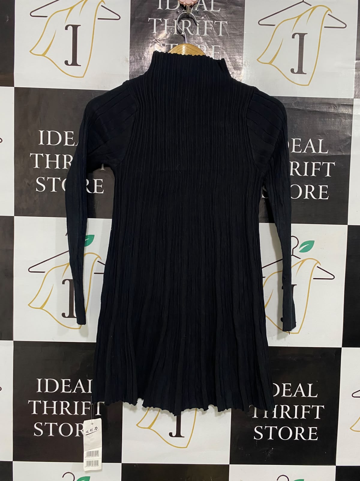 |S| BUST 14| A56| BLACK MOCK-NECK RIBBED TECHNICAL UTILITY TUNIC SWEATER