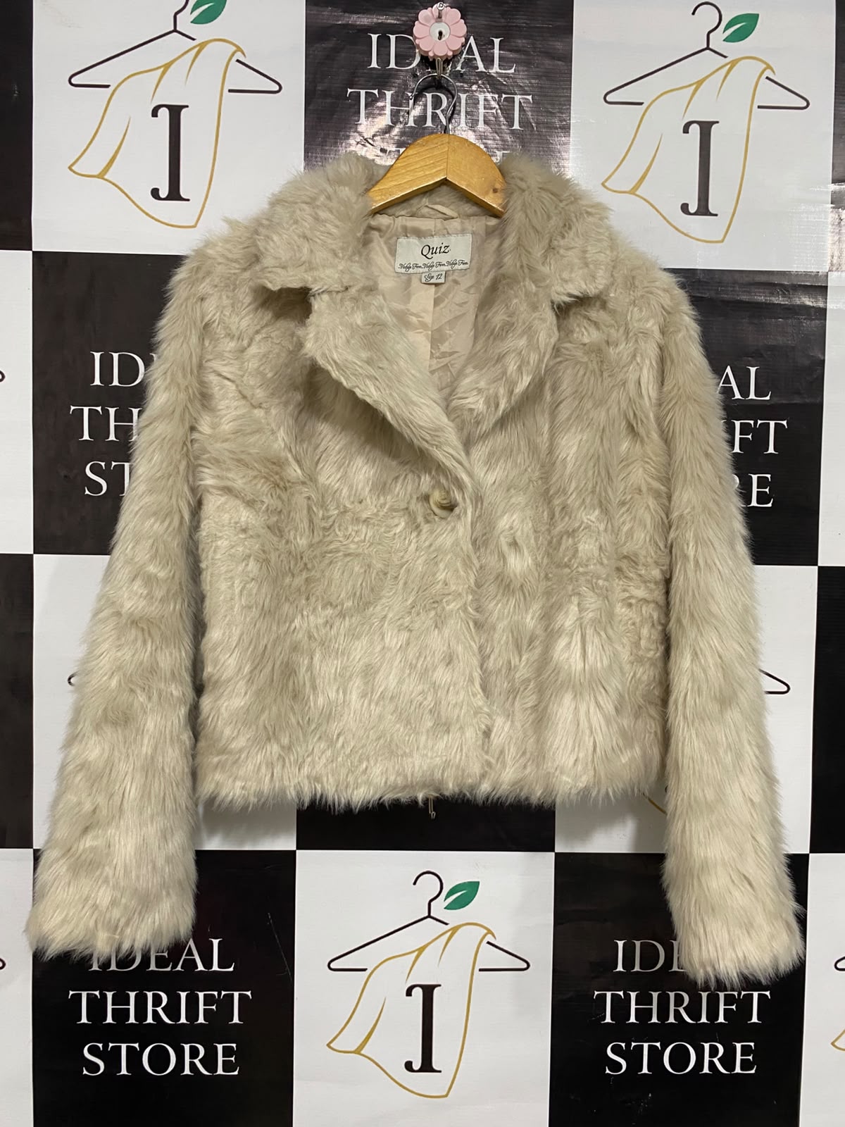 QUIZ |M| BUST 20| A55| BEIGE FAUX-FUR LAPEL TECHNICAL UTILITY JACKET