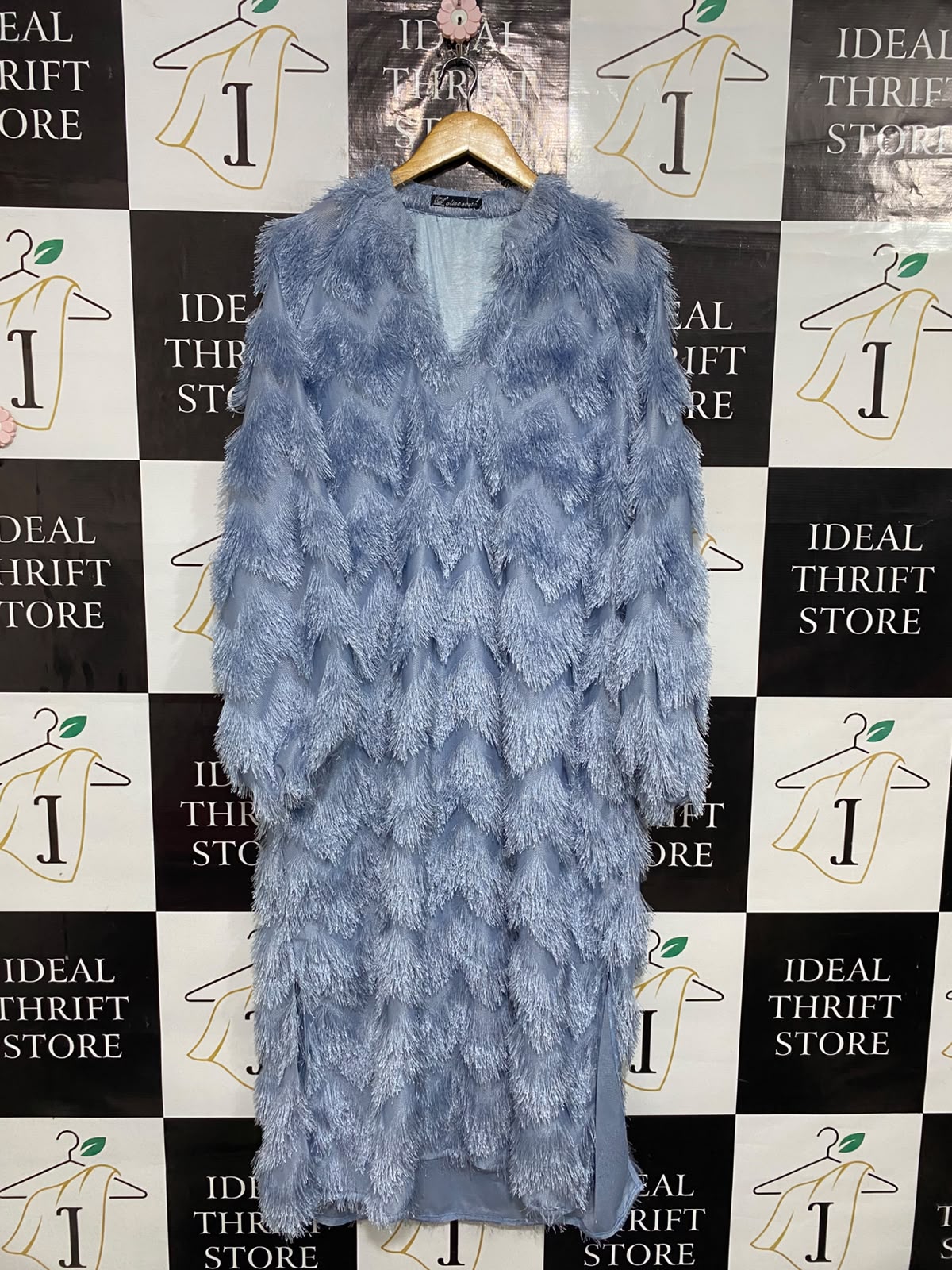 OLIVE VERTE |XL| BUST 24| A55| DUSTY BLUE FEATHERED-TEXTURE V-NECK TECHNICAL UTILITY MIDI DRESS