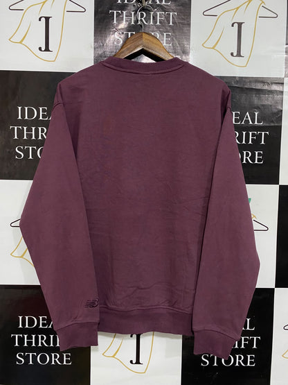 NEW BALANCE |M| BUST 24| A55| BURGUNDY SNEAKER-PATCH CREWNECK TECHNICAL UTILITY SWEATER