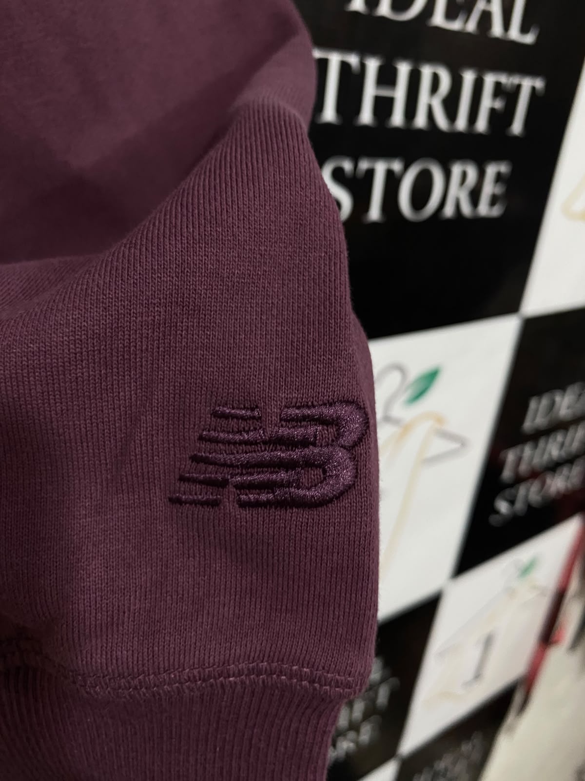 NEW BALANCE |M| BUST 24| A55| BURGUNDY SNEAKER-PATCH CREWNECK TECHNICAL UTILITY SWEATER