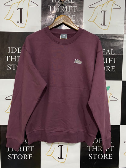 NEW BALANCE |M| BUST 24| A55| BURGUNDY SNEAKER-PATCH CREWNECK TECHNICAL UTILITY SWEATER