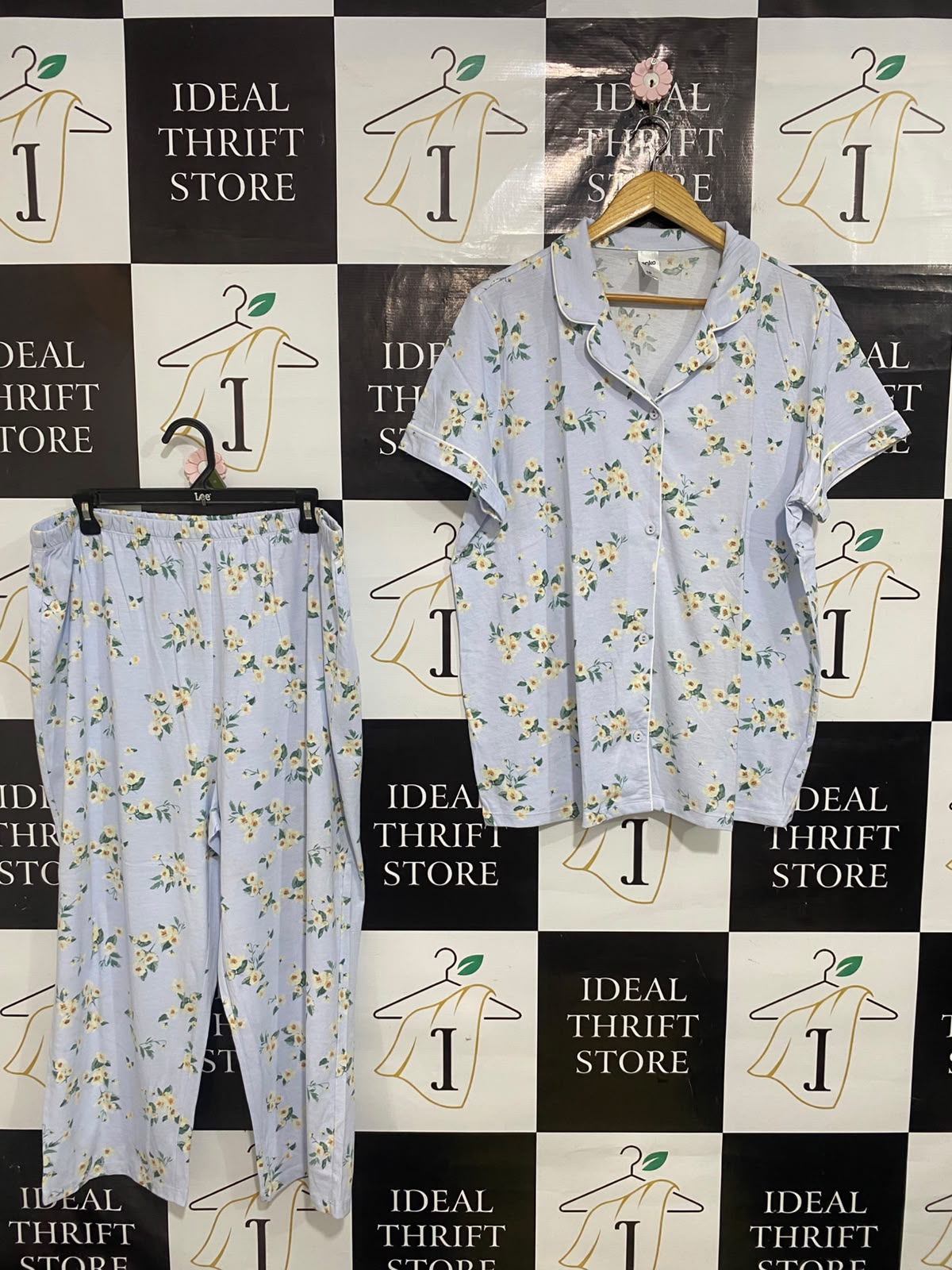 ANKO |XL| A32| LIGHT BLUE FLORAL PAJAMA-STYLE TECHNICAL UTILITY LOUNGE SET