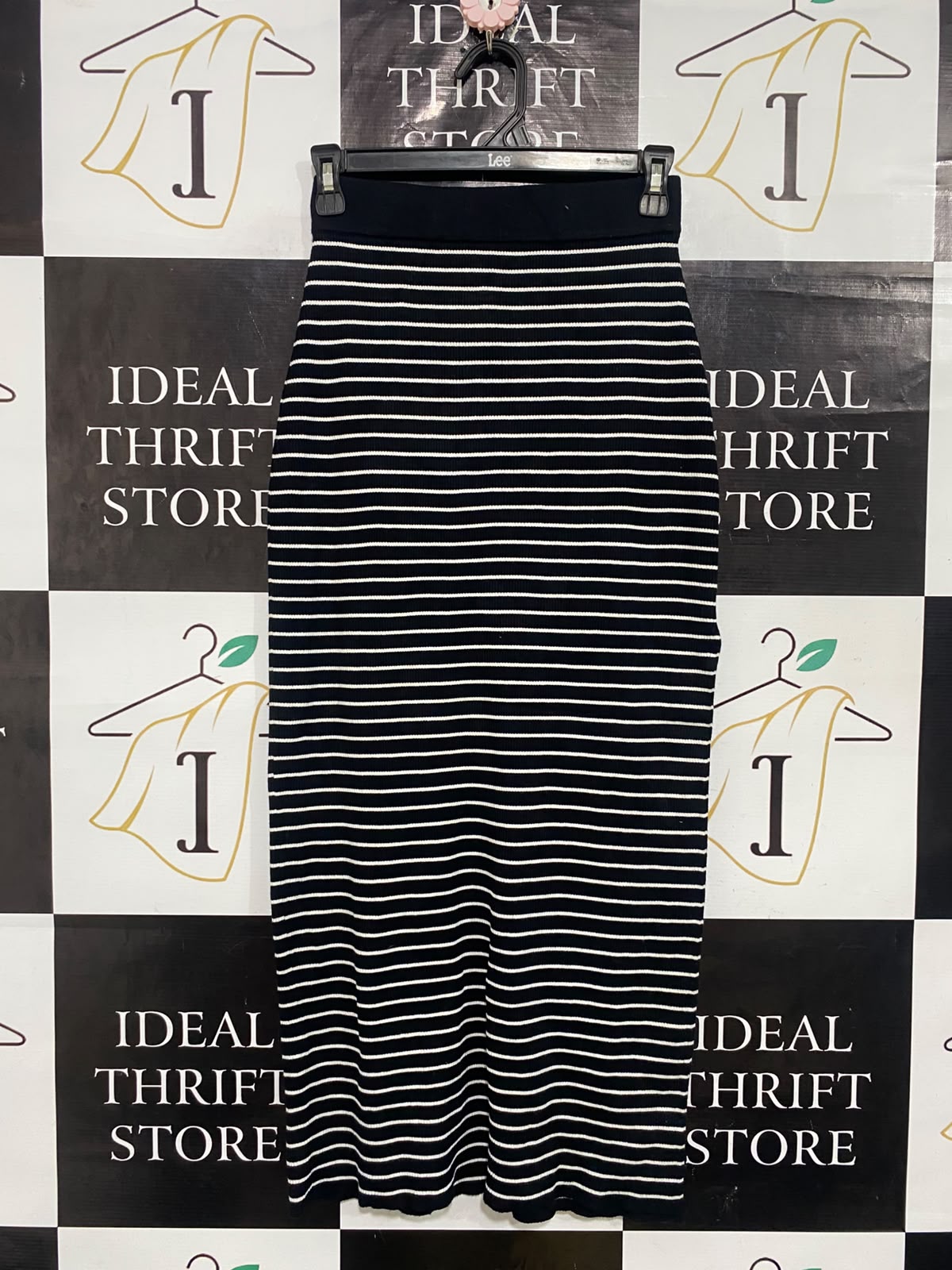 LILY LOVES |XXS| WAIST 24| A32| BLACK AND WHITE STRIPED KNIT TECHNICAL UTILITY MIDI SKIRT