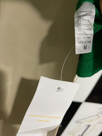 SINBOUN BOUN |M| BUST 15| A56| GREEN SQUARE-NECK TECHNICAL UTILITY CAMI TANK TOP