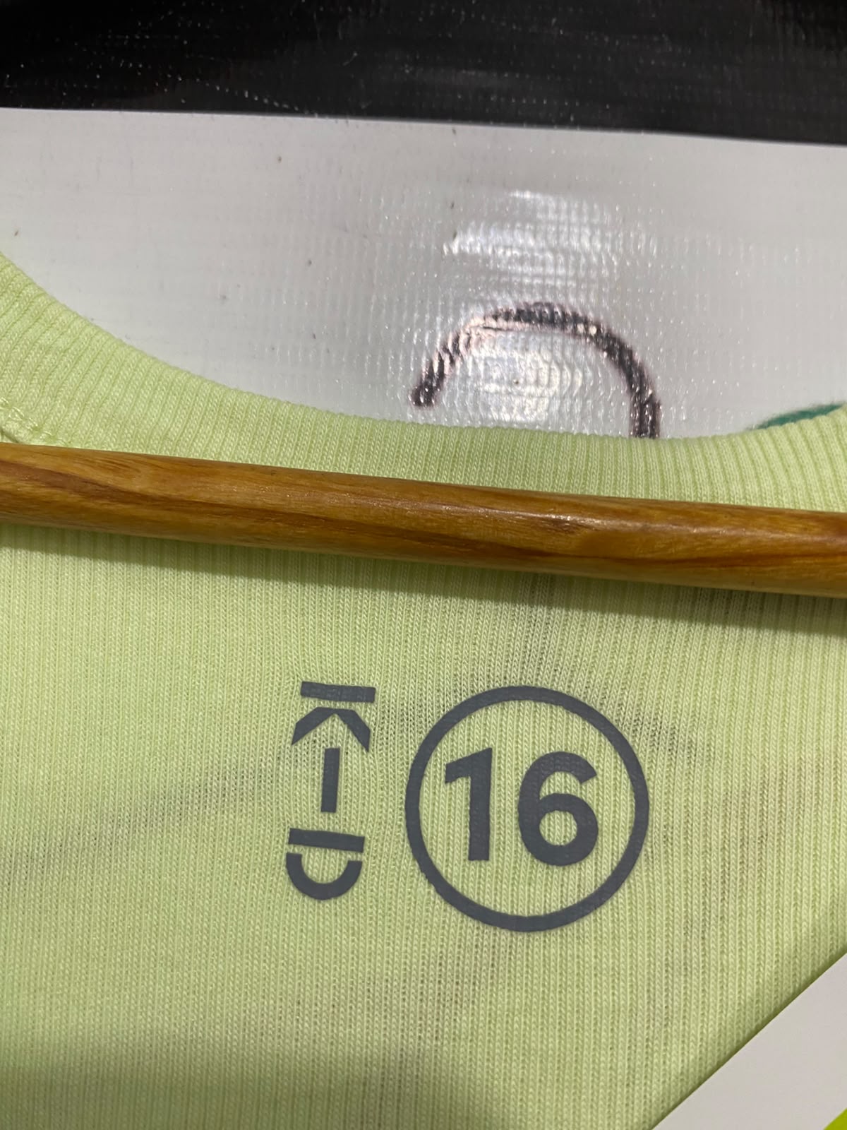 KD |S| BUST 15| A56| PALE GREEN HENLEY RIBBED TECHNICAL UTILITY T-SHIRT