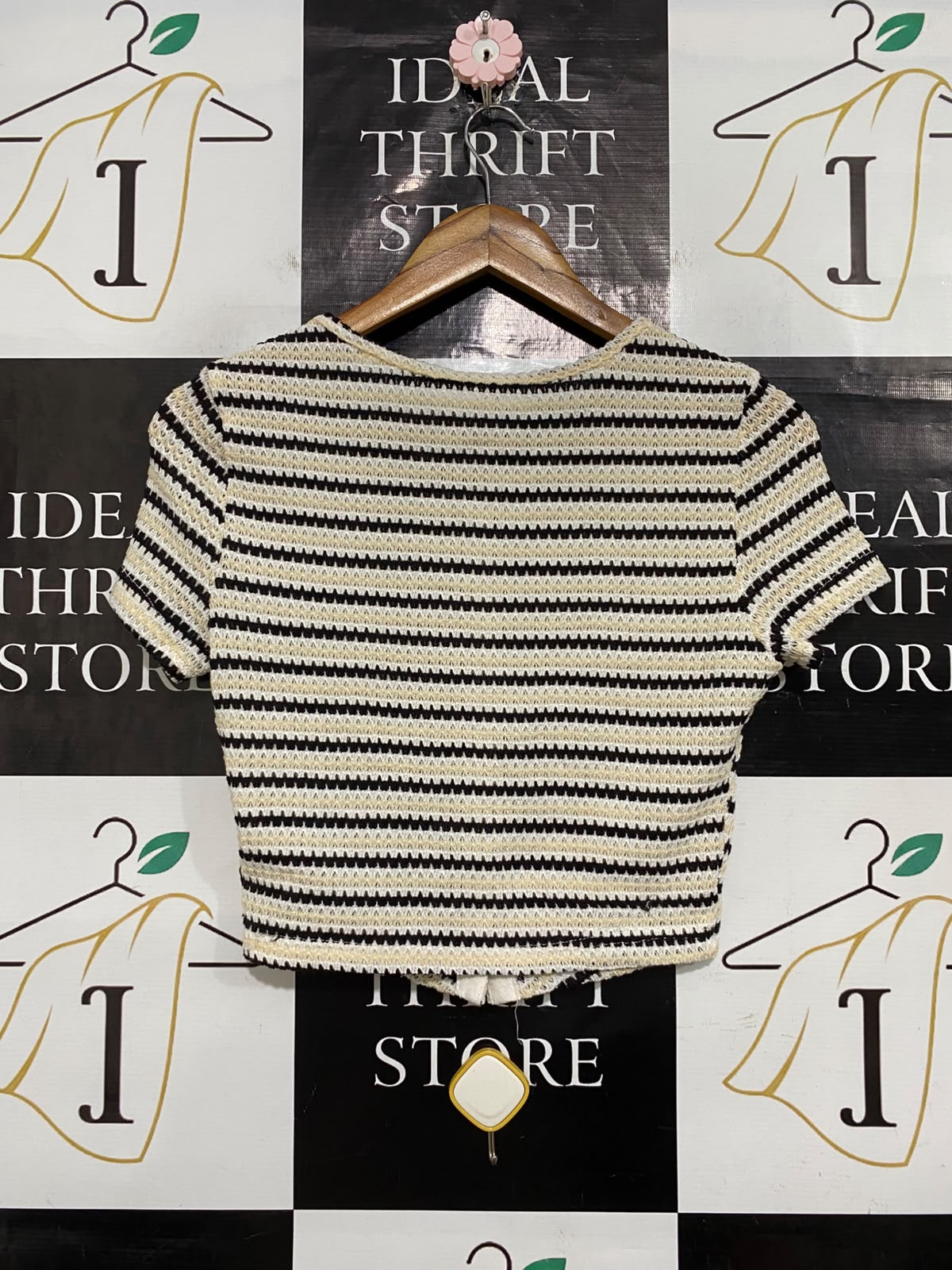 SHEIN |M| BUST 17| A56| BLACK, BEIGE, AND WHITE STRIPED BOW-BUTTON CROPPED TECHNICAL UTILITY CARDIGAN