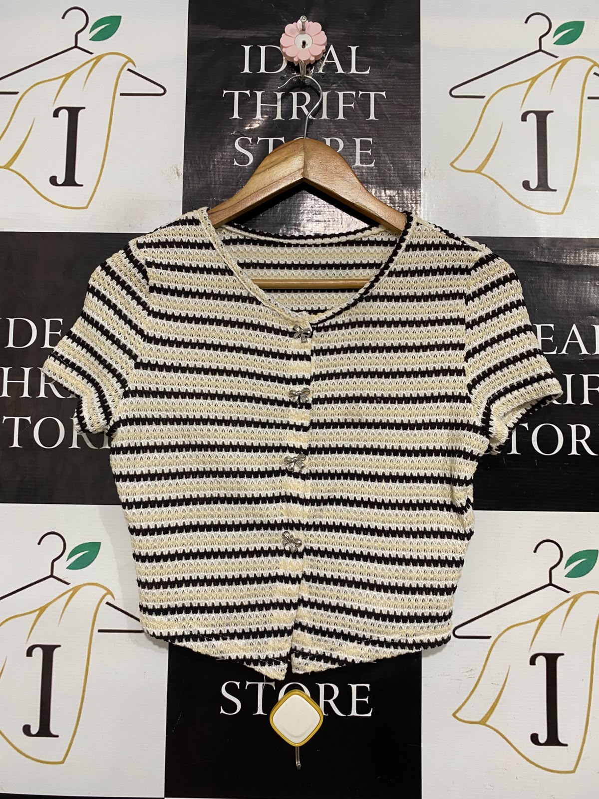 SHEIN |M| BUST 17| A56| BLACK, BEIGE, AND WHITE STRIPED BOW-BUTTON CROPPED TECHNICAL UTILITY CARDIGAN