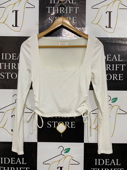 RUMOR |S| BUST 14| A56| WHITE SQUARE-NECK SIDE-RUCHED RIBBED TECHNICAL UTILITY LONG-SLEEVE TOP