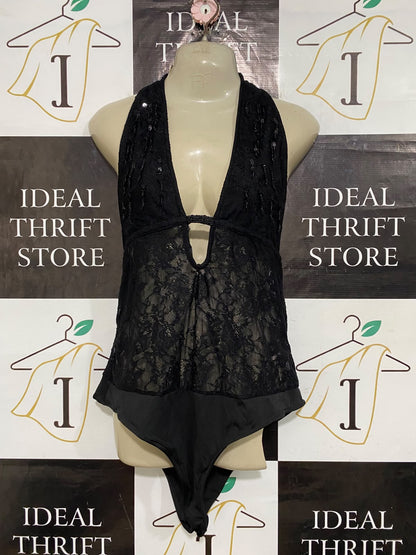 PULL & BEAR |L| BUST 14| A56| BLACK LACE AND SEQUIN HALTER TECHNICAL UTILITY BODYSUIT