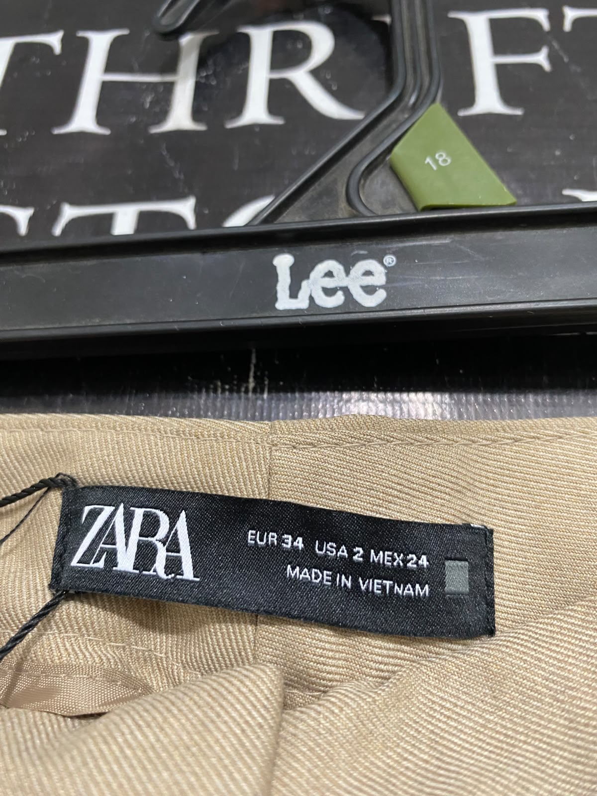 ZARA |S| WAIST 26| A56| BEIGE TAILORED TECHNICAL UTILITY TROUSERS