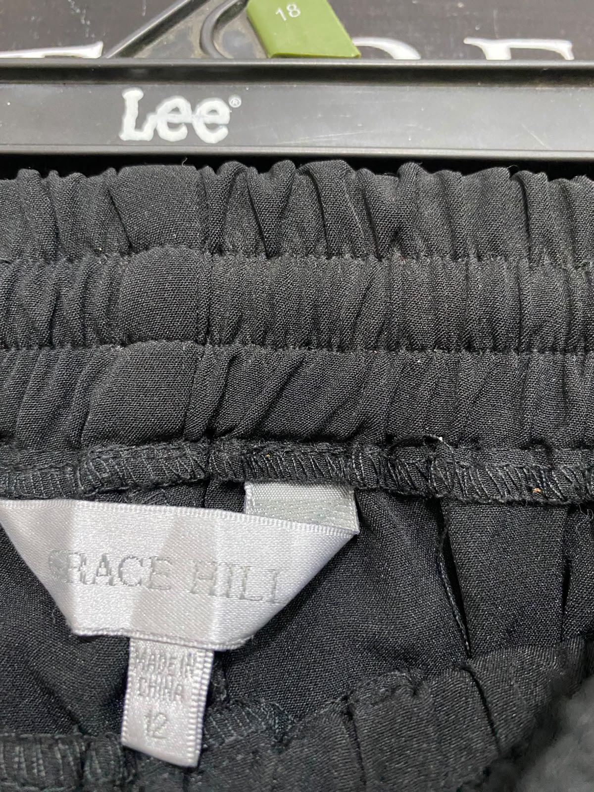 GRACE HILL |L| WAIST 30| A56| BLACK ELASTICATED DRAWSTRING WIDE-LEG TECHNICAL UTILITY TROUSERS