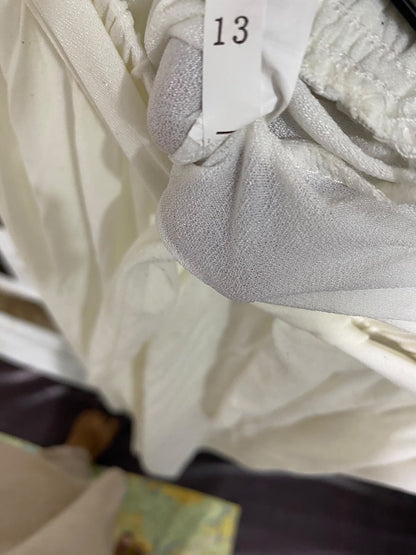 |M| WAIST 28| A56| CREAM PLEATED TIE-WAIST WIDE-LEG TECHNICAL UTILITY TROUSERS