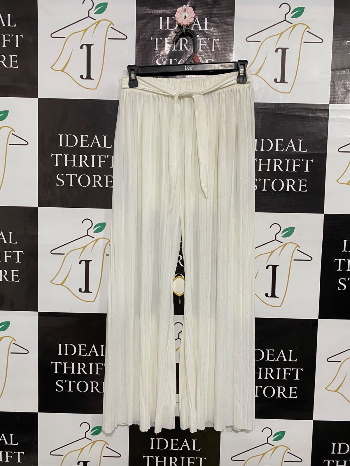 |M| WAIST 28| A56| CREAM PLEATED TIE-WAIST WIDE-LEG TECHNICAL UTILITY TROUSERS