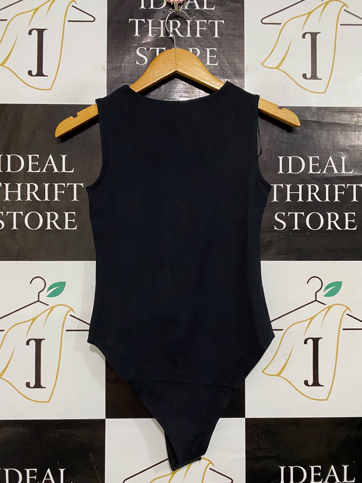 & ME |S| BUST 13| A57| BLACK SQUARE-NECK RUFFLE-BUST TECHNICAL UTILITY BODYSUIT