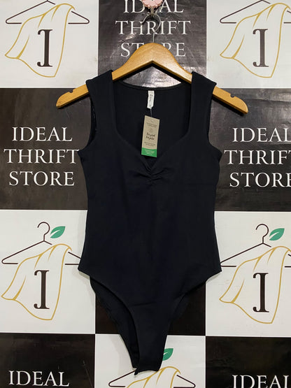 & ME |S| BUST 13| A57| BLACK SQUARE-NECK RUFFLE-BUST TECHNICAL UTILITY BODYSUIT