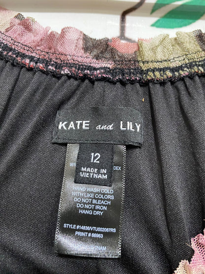 KATE AND LILY |M| BUST 18| A57| BLACK AND BURGUNDY FLORAL MESH TECHNICAL UTILITY MAXI DRESS