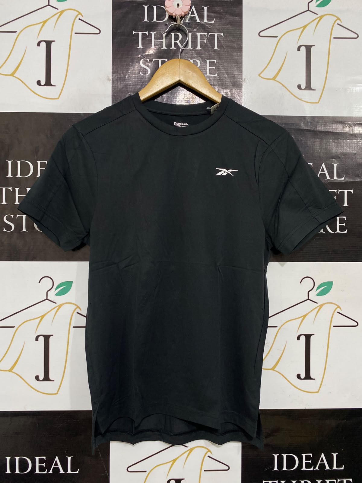 REEBOK |XS| BUST 17| A57| BLACK CREWNECK LOGO TECHNICAL UTILITY T-SHIRT