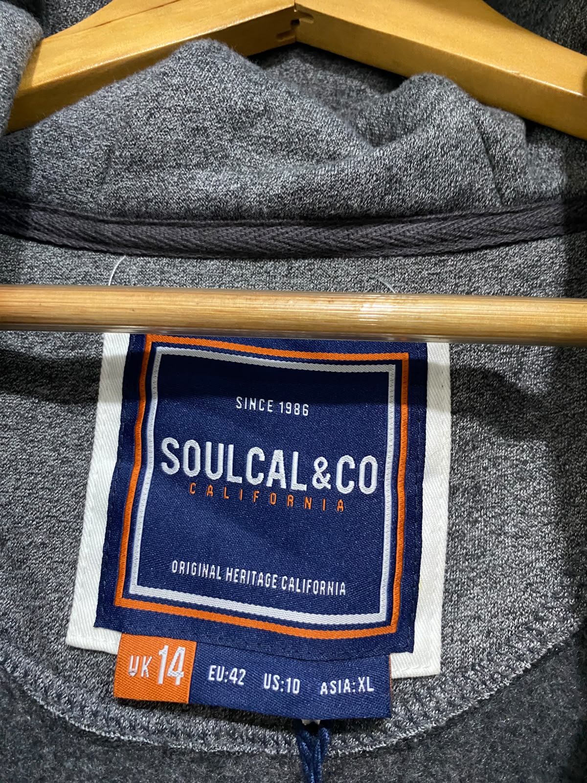 SOULCAL & CO |L| BUST 20| A57| CHARCOAL GREY ZIP-UP HOODED TECHNICAL UTILITY HOODIE